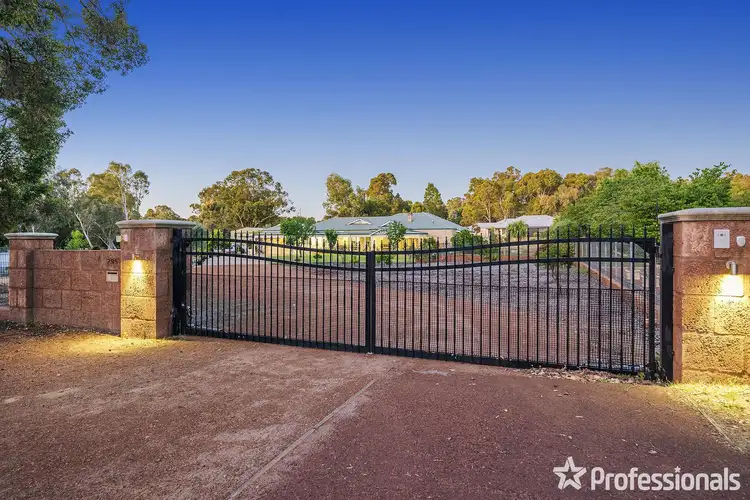 295 Cole Road, Sawyers Valley WA 6074