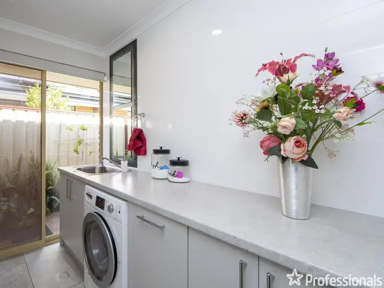 Seventh view of Homely house listing, 28 Lorikeet Loop, High Wycombe WA 6057