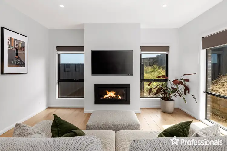 Sixth view of Homely house listing, 2 Delizia Close, Wandin North VIC 3139
