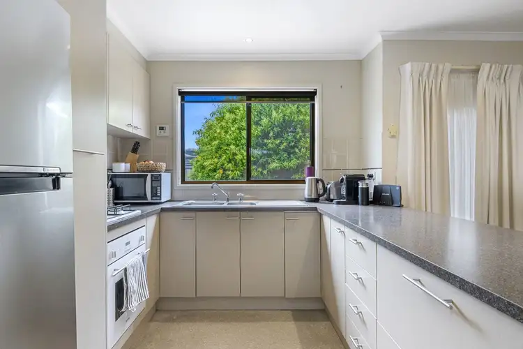 Fourth view of Homely house listing, 25 Robertson Street, Epsom VIC 3551