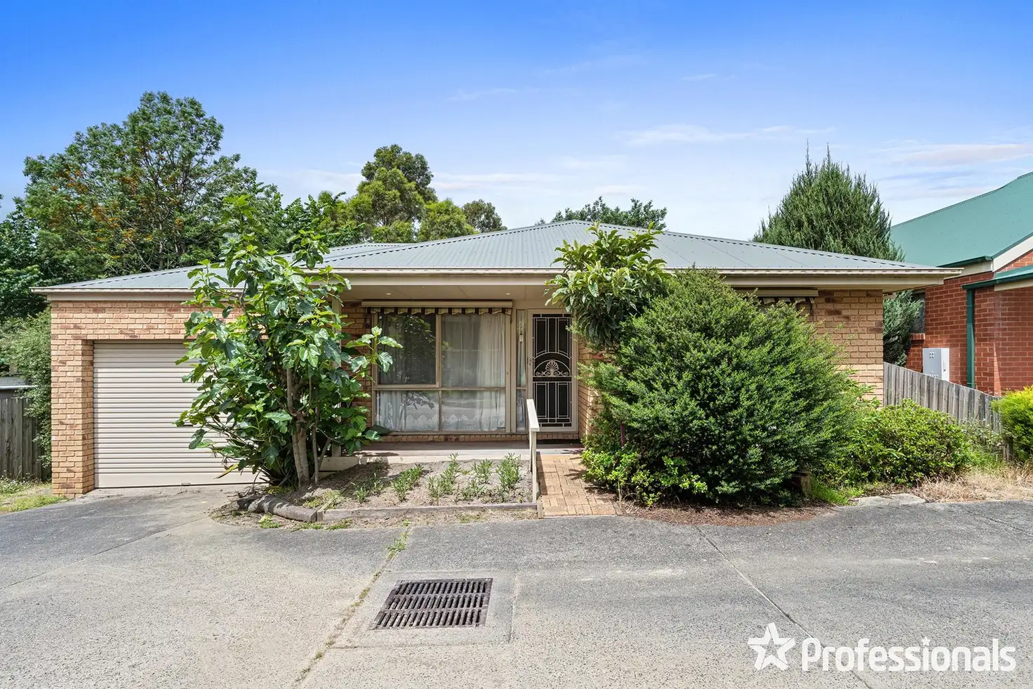 Main view of Homely unit listing, 10 Hilltop Court, Yarra Junction VIC 3797