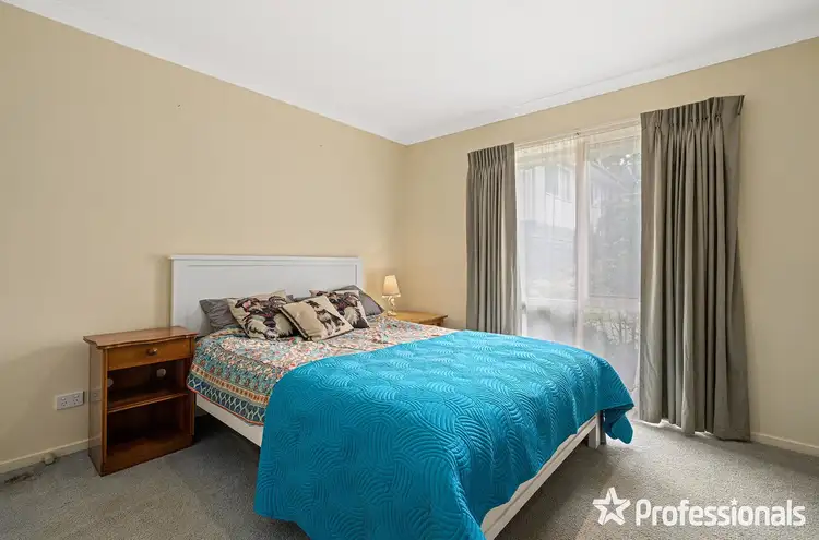 Sixth view of Homely unit listing, 10 Hilltop Court, Yarra Junction VIC 3797