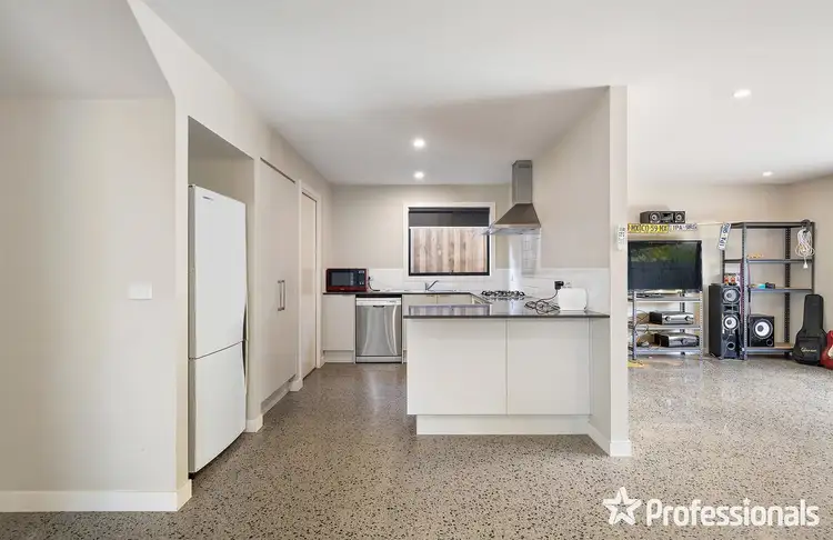 Second view of Homely unit listing, 4/27 Cave Hill Road, Lilydale VIC 3140