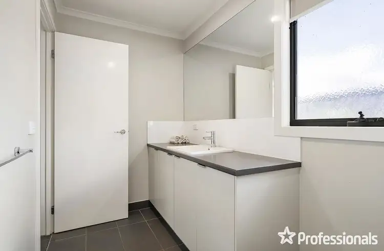 Sixth view of Homely unit listing, 4/27 Cave Hill Road, Lilydale VIC 3140