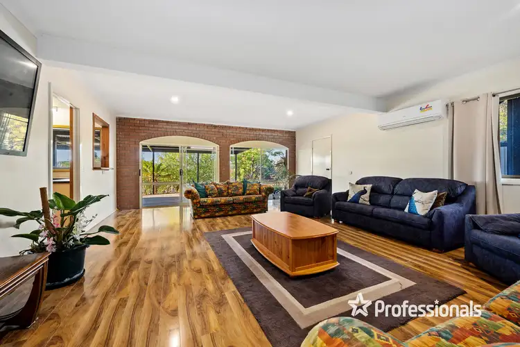 Second view of Homely house listing, 3 Vista Court, Bellbridge VIC 3691