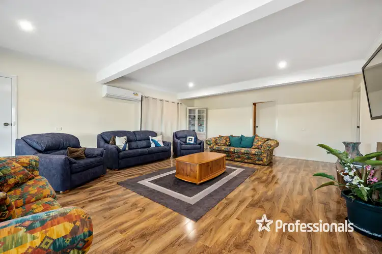 Third view of Homely house listing, 3 Vista Court, Bellbridge VIC 3691