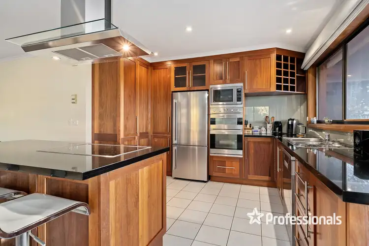 Fifth view of Homely house listing, 3 Vista Court, Bellbridge VIC 3691