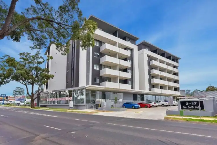 30/3-17 Queen Street, Campbelltown NSW 2560