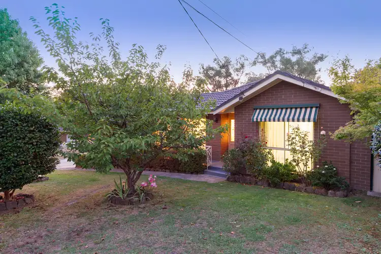 Second view of Homely house listing, 5 Morrison Crescent, Kilsyth VIC 3137