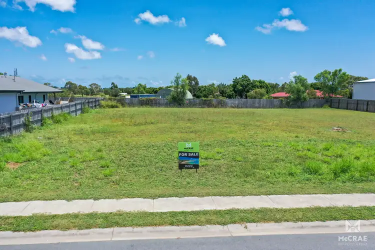 16 Banks Drive, Bowen QLD 4805