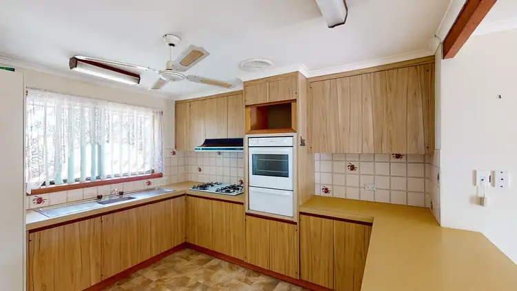 Fifth view of Homely house listing, 15 Kima Street, Swan Hill VIC 3585