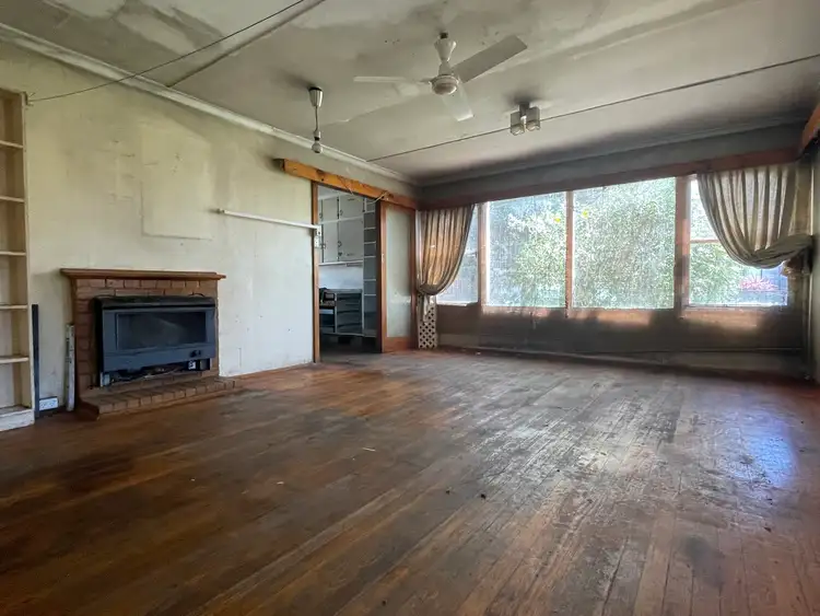 Second view of Homely house listing, 2 Towong Street, Broadmeadows VIC 3047