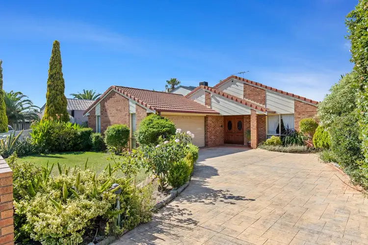 13 Nordic Avenue, Taylors Lakes VIC 3038