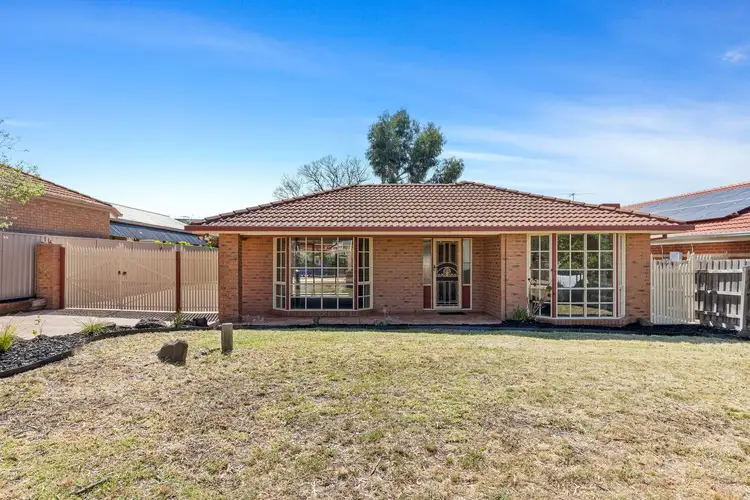 57 Saronvale Crescent, Hillside VIC 3037