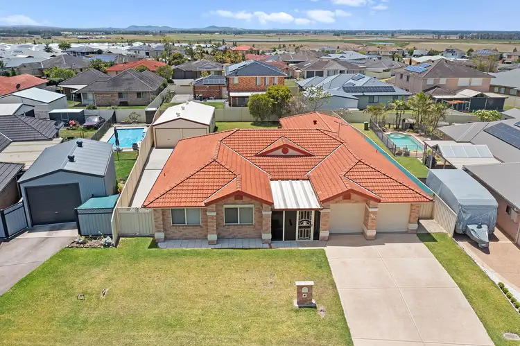 243 Somerset Drive, Thornton NSW 2322