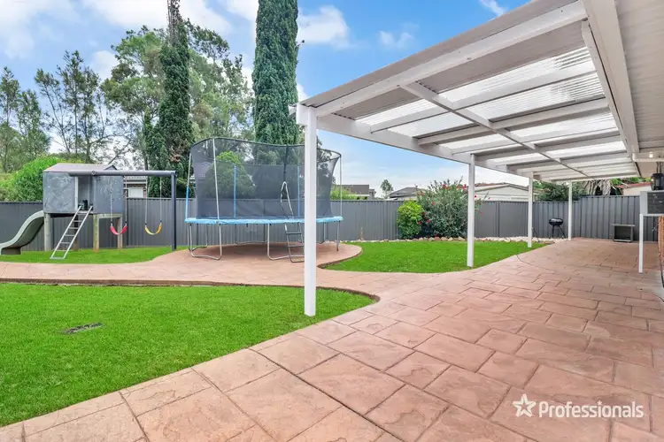 Fifth view of Homely house listing, 10 Pecan Close, St Clair NSW 2759