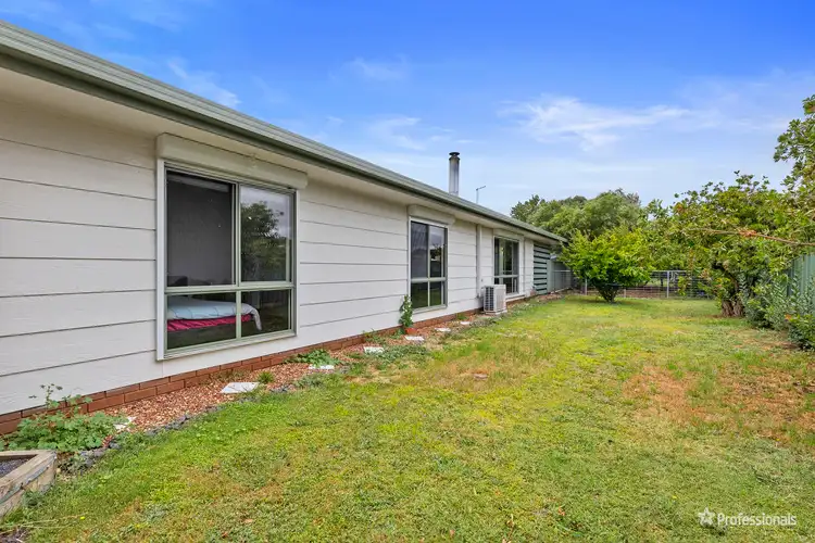 Second view of Homely house listing, 17 Victoria Street, Carisbrook VIC 3464