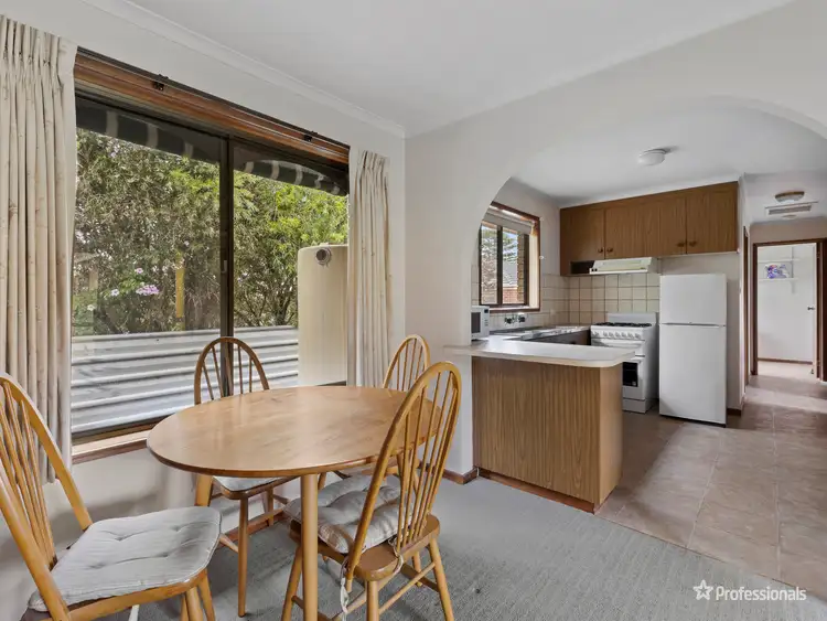 Sixth view of Homely unit listing, 3/8 Pekin Road, Maryborough VIC 3465