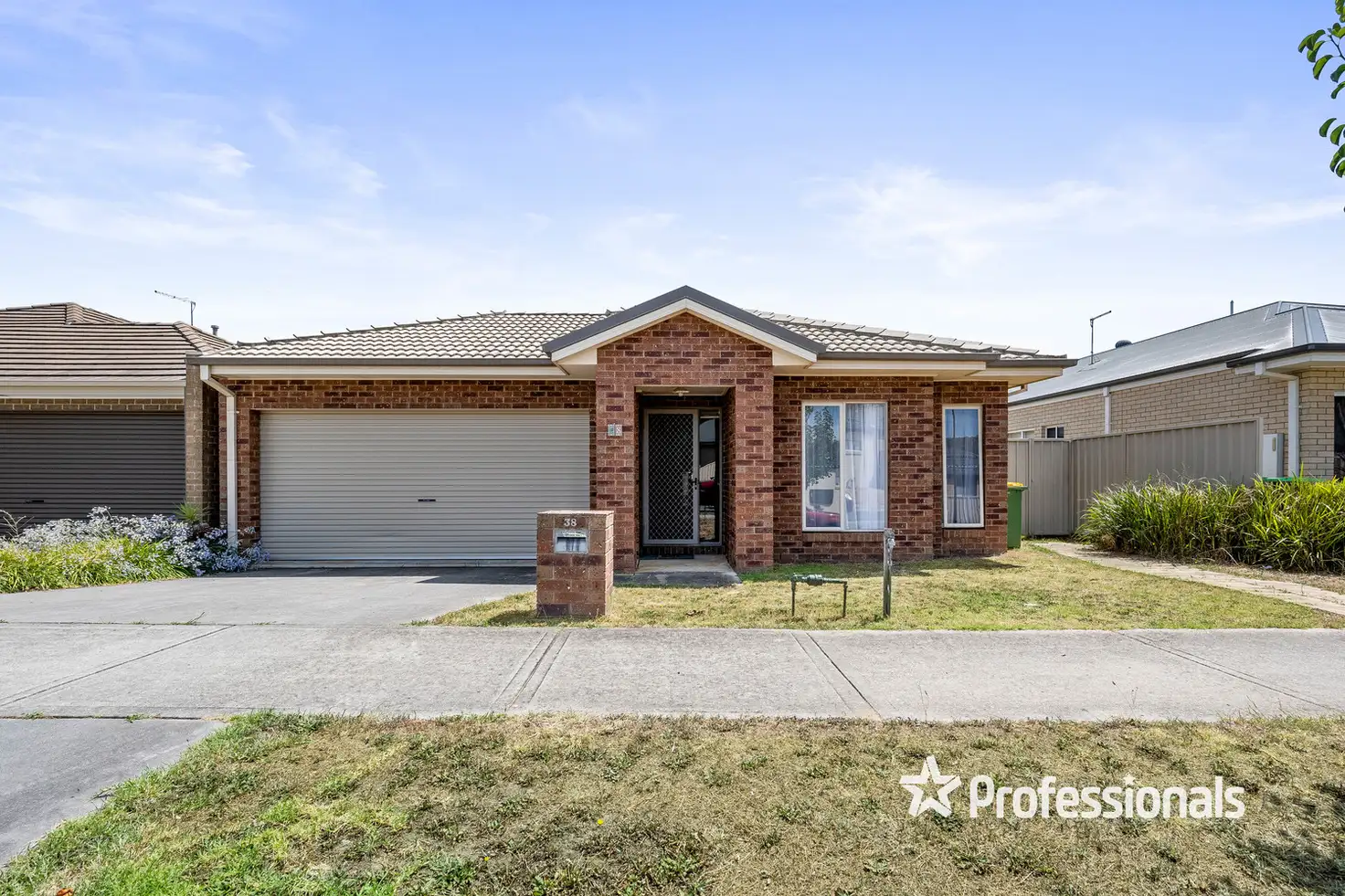 Main view of Homely house listing, 38 Castleton Street, Wodonga VIC 3690