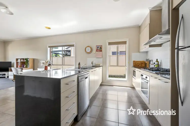 Sixth view of Homely house listing, 38 Castleton Street, Wodonga VIC 3690