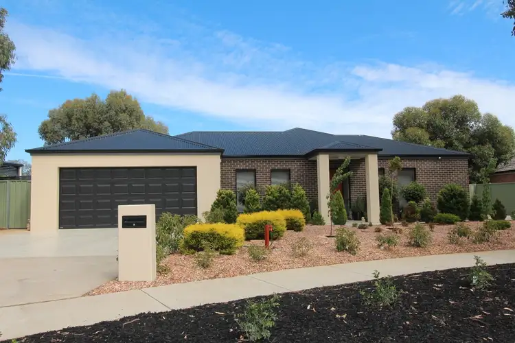 11 McIvor Forest Drive, Junortoun VIC 3551