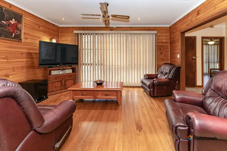 Third view of Homely house listing, 2 Milton Street, Glenroy VIC 3046