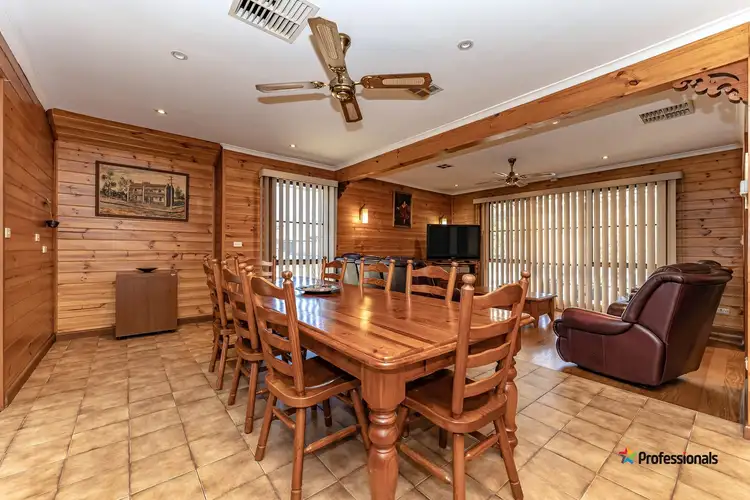 Sixth view of Homely house listing, 2 Milton Street, Glenroy VIC 3046