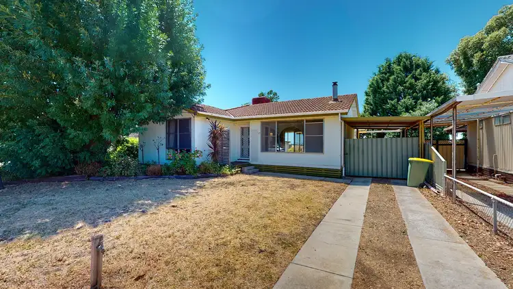 17 McCann Crescent, Kerang VIC 3579