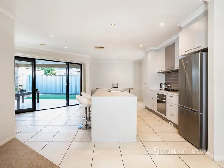 Second view of Homely house listing, 1/7-9 Curlew Place, Shepparton VIC 3630