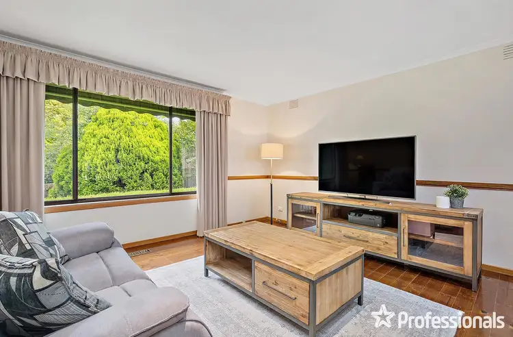 Second view of Homely house listing, 9 Sunburst Court, Mooroolbark VIC 3138