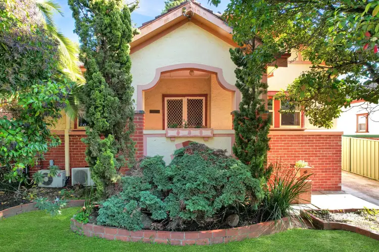 38 Carpenter Street, Quarry Hill VIC 3550