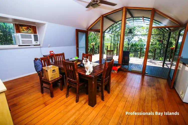 11 - 13 Weeroona Avenue, Macleay Island QLD 4184