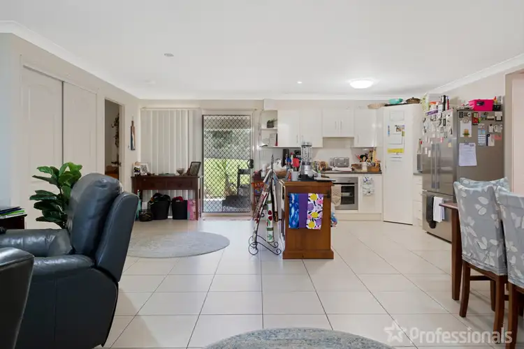 Second view of Homely house listing, 5 San Marino Way, Zilzie QLD 4710