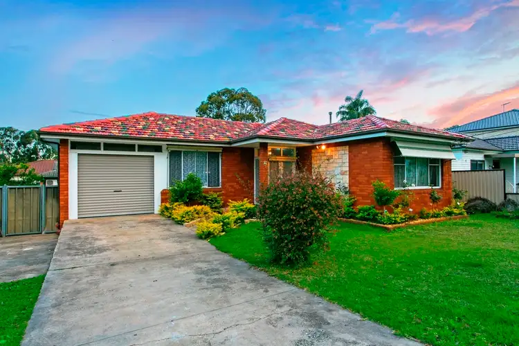 2 Carrington Street, Revesby NSW 2212