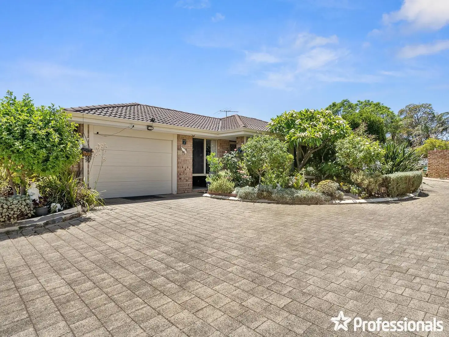 Main view of Homely villa listing, 7/21 Cambridge Road, Forrestfield WA 6058