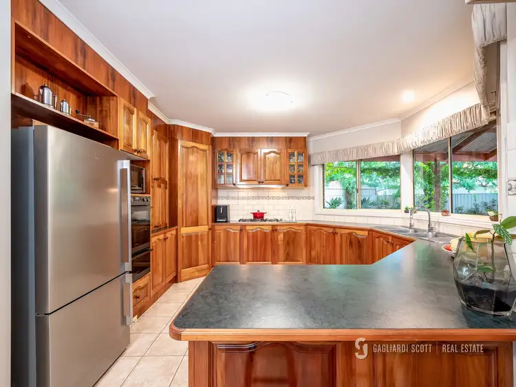 Fifth view of Homely house listing, 1 Hattah Court, Kialla VIC 3631
