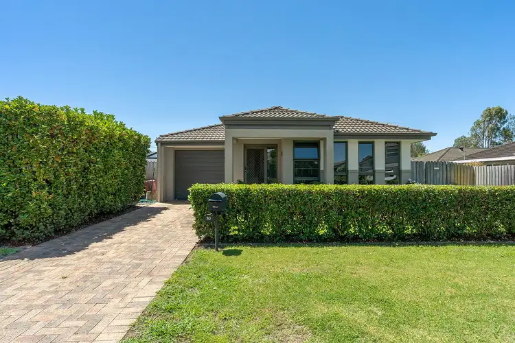 10 Cedar Cutters Crescent, Cooranbong NSW 2265