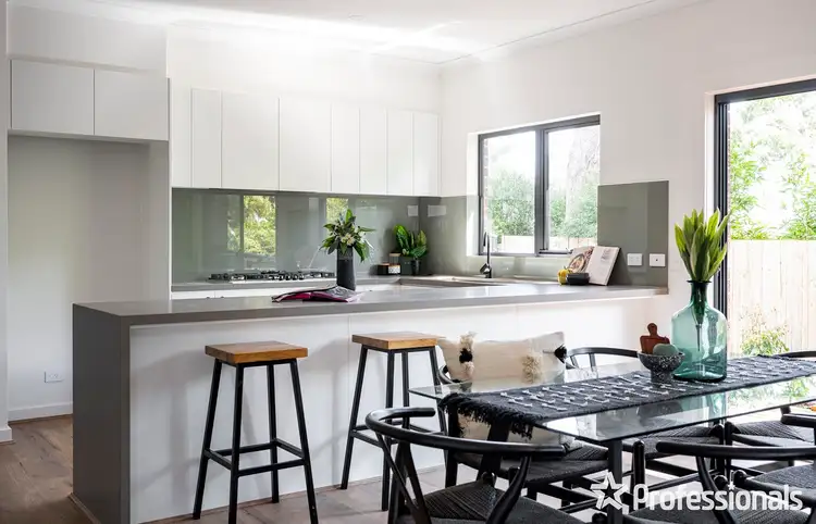 Fourth view of Homely townhouse listing, 3/5 Stephen Crescent, Croydon VIC 3136