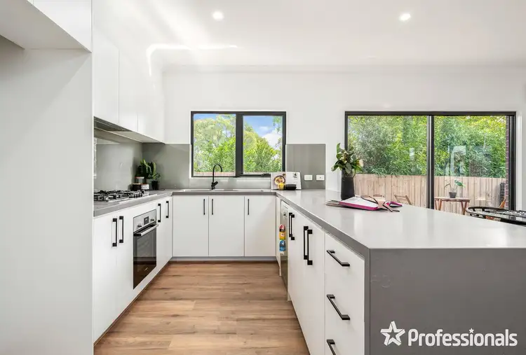 Fifth view of Homely townhouse listing, 3/5 Stephen Crescent, Croydon VIC 3136