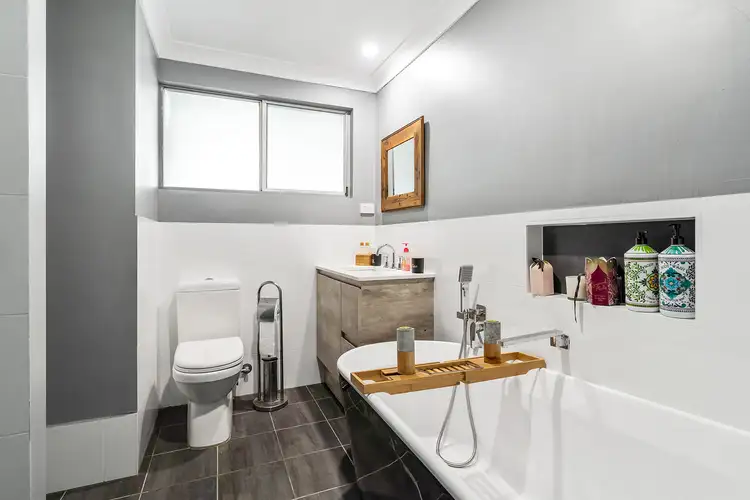 Fifth view of Homely house listing, 2 Elizabeth Street, Telarah NSW 2320