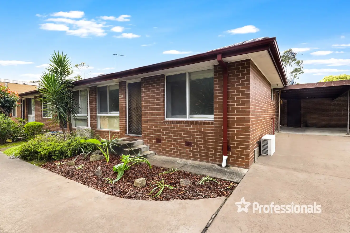Main view of Homely unit listing, 3/54 Hewish Road, Croydon VIC 3136