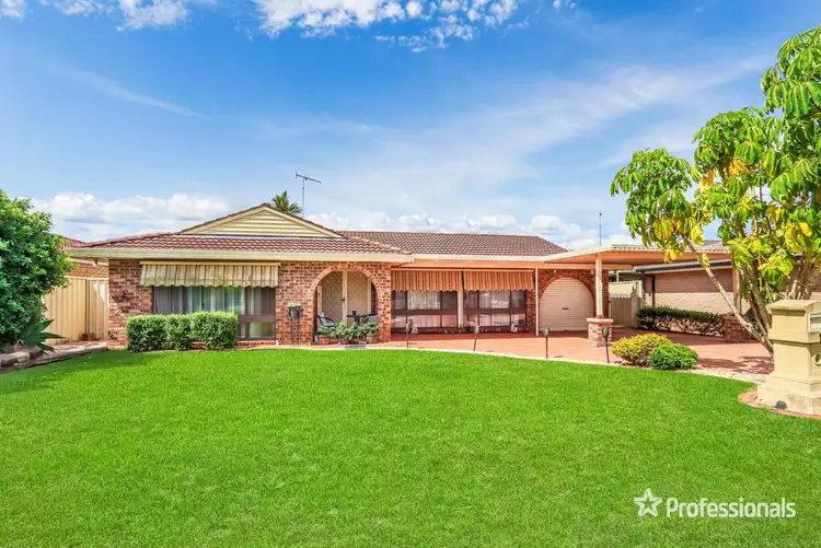 9 Morningbird Close, St Clair NSW 2759