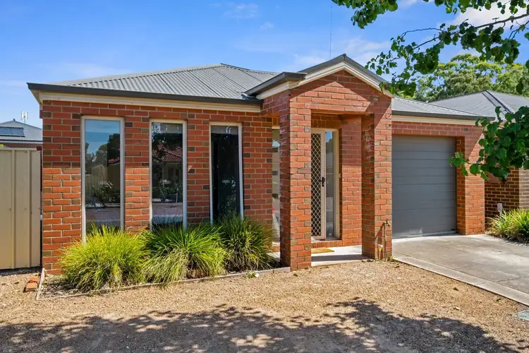 Main view of Homely house listing, 3 Jade Court, Kangaroo Flat VIC 3555