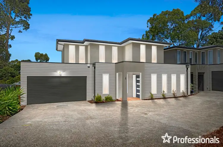 Main view of Homely townhouse listing, 3/107 Mount View Parade, Croydon VIC 3136