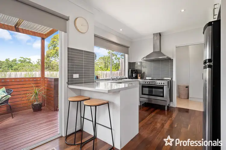 Sixth view of Homely townhouse listing, 3/107 Mount View Parade, Croydon VIC 3136