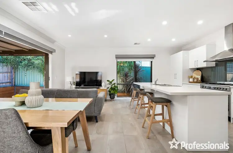 Fourth view of Homely unit listing, 10a Geoffrey Drive, Kilsyth VIC 3137