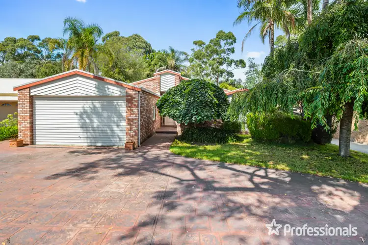 Third view of Homely house listing, 8 St Andrews Close, Croydon VIC 3136