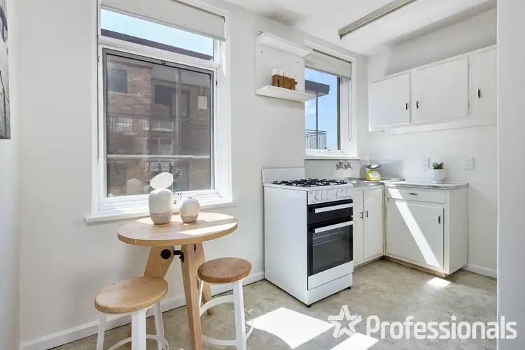 Sixth view of Homely apartment listing, 28/25 Robe Street, St Kilda VIC 3182