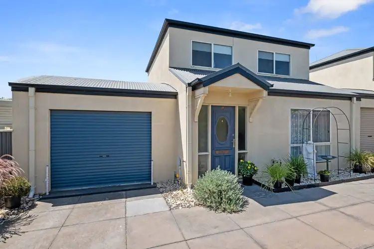 1/52 Raglan Street, White Hills VIC 3550