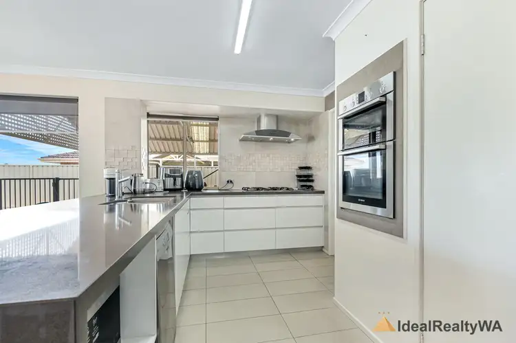 Sixth view of Homely house listing, 5 Tippett Court, Willetton WA 6155
